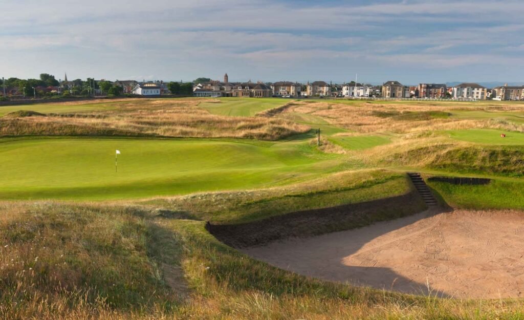 Template Holes The massive Sahara bunker at Prestwick Golf Club. The basis for the Alps Template Holes.